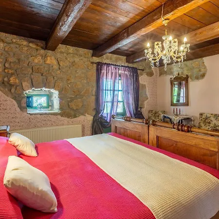 Prázdninový dům Hundefreundliche Mit Meerblick, Privatpool, Mediterranem Garten Grižane