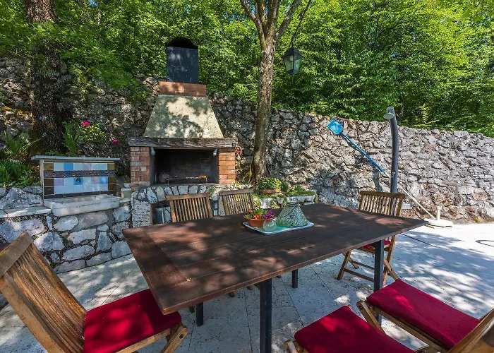Hundefreundliche Mit Meerblick, Privatpool, Mediterranem Garten * Grižane
