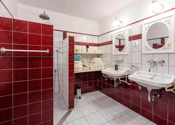 Hundefreundliche Mit Meerblick, Privatpool, Mediterranem Garten Grižane